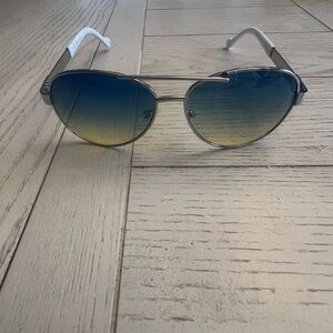 Gradient Aviator Sunglasses